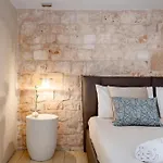 Morabella 3*